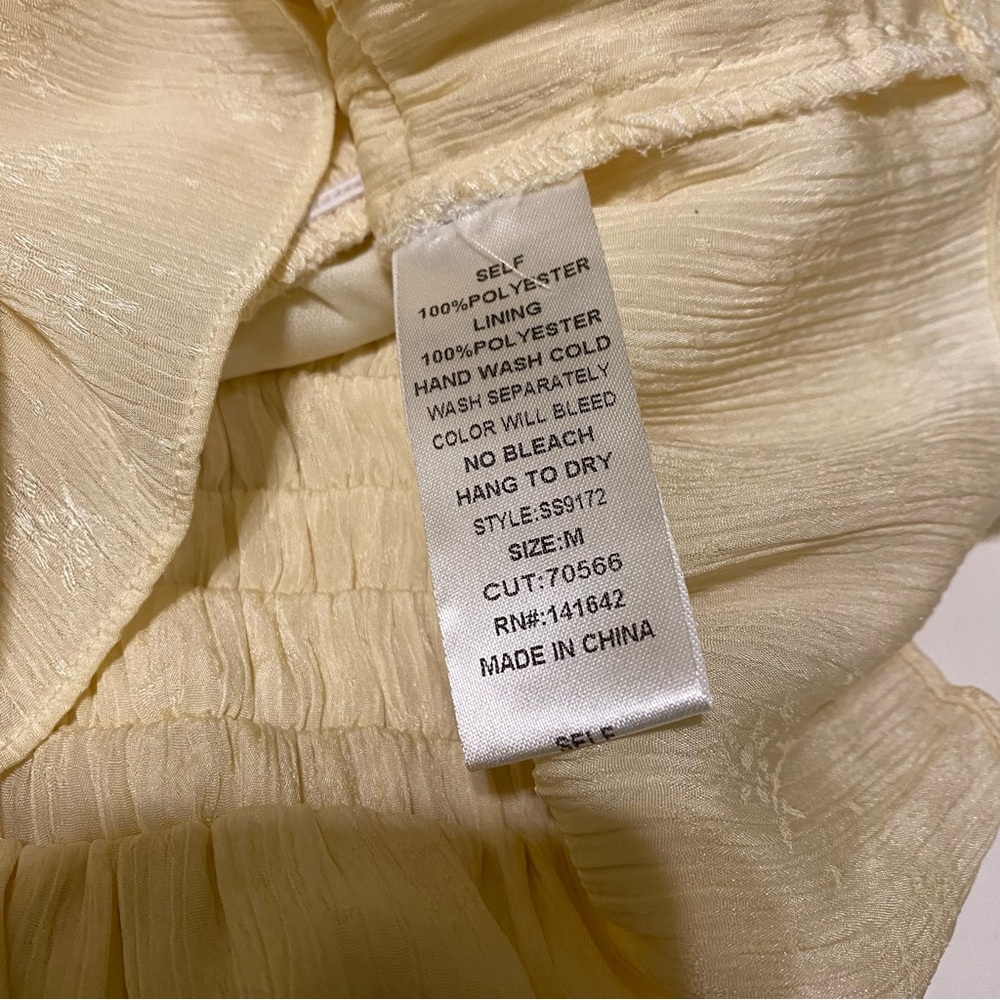 MOD On Trend cream top size medium - Picture 7 of 8